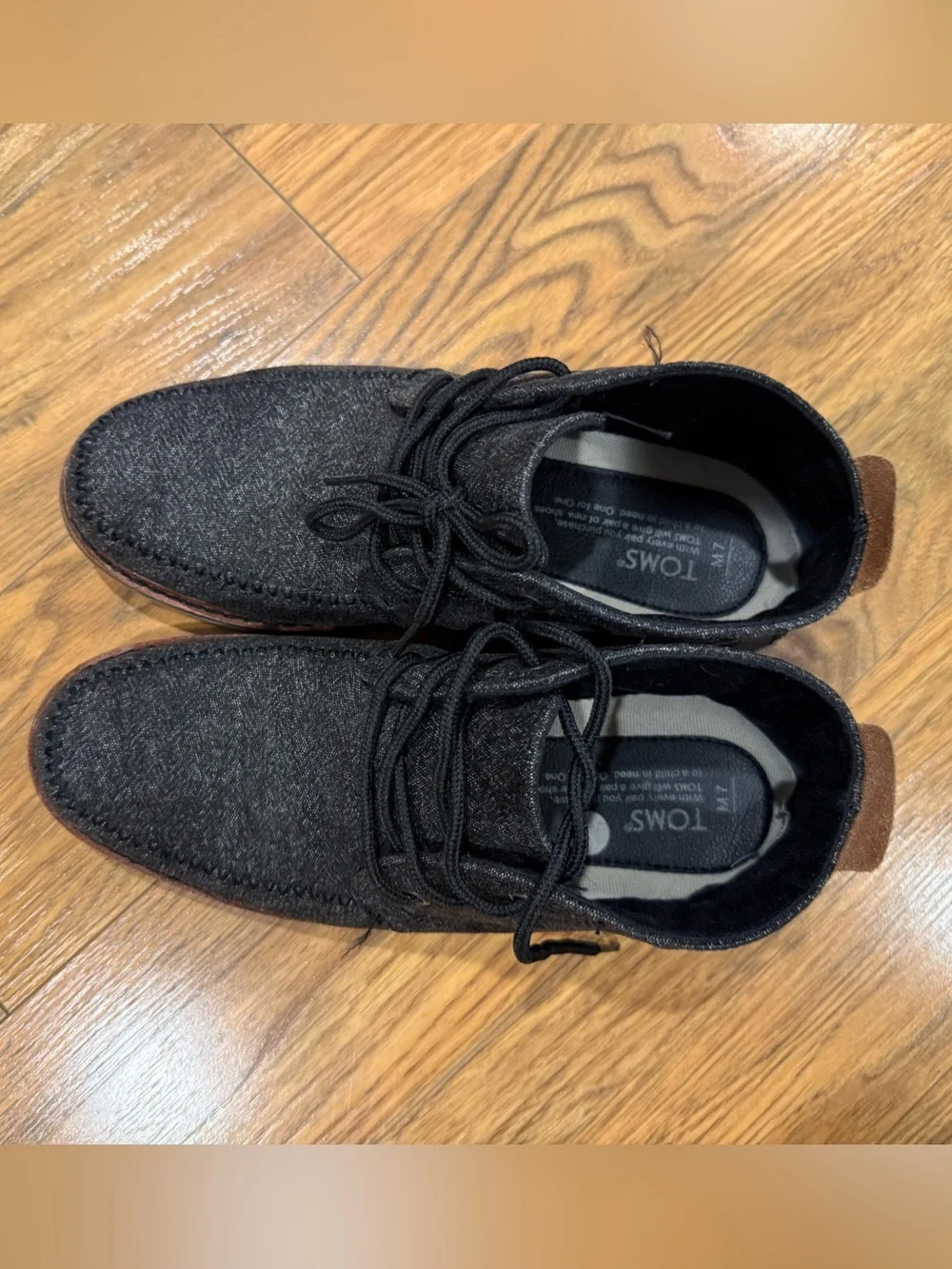 Tom’s Black Wool Blend Lace-Up Chukka Boots